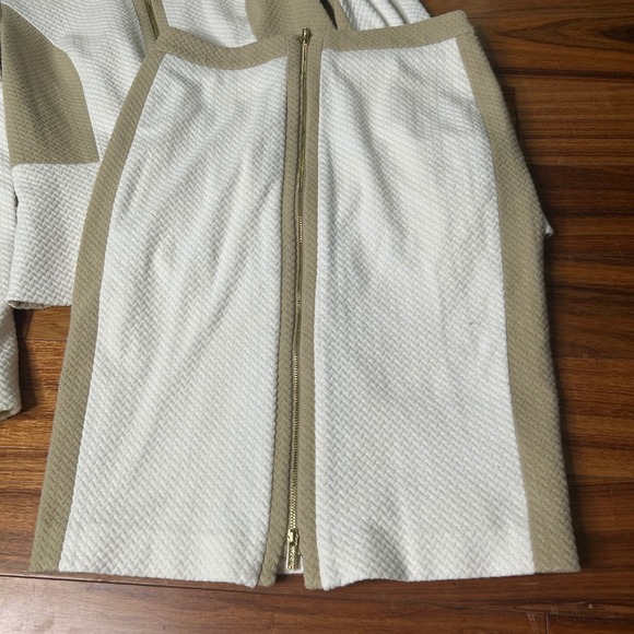 Calvin Klein Women's Skirt Suit Set White & Tan Textured Gold Zipper Size 2 - Picture 2 of 13